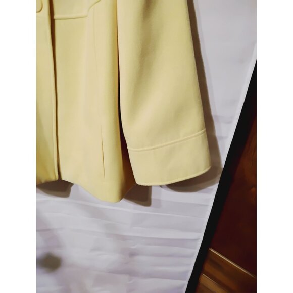 Chico's 2 (lg.) buttery yellow cape jacket polyester rayon lined, dressy, office - Picture 5 of 9